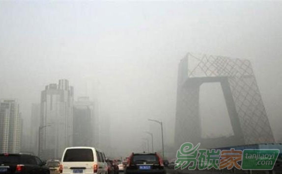 減少尾氣排放，排放稅能比擁堵費靠譜點嗎？