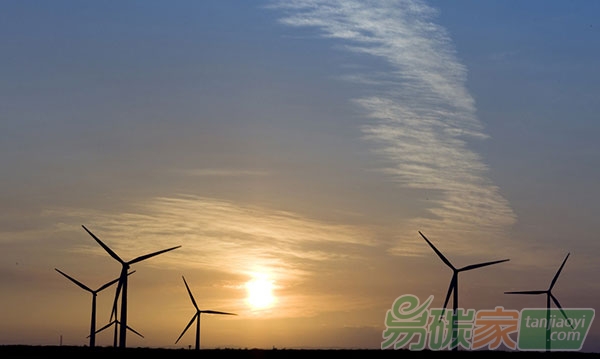 燃?xì)獍l(fā)電最高可達(dá)54%、煤電最低仍占11%